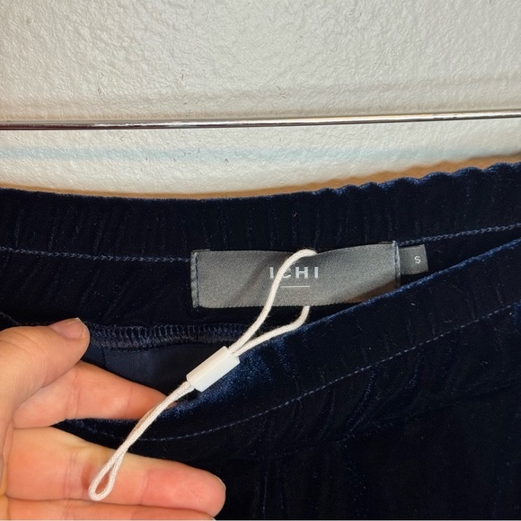 NWOT Ichi Anthropologie Velvour Navy Blue Pull On Pants - Picture 3 of 8